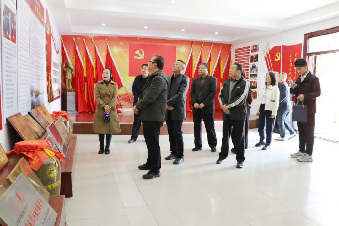 哈密市退役軍人事務(wù)局黨組副書記、局長畢名強一行蒞臨棠河集團(tuán)調(diào)研指導(dǎo)工作